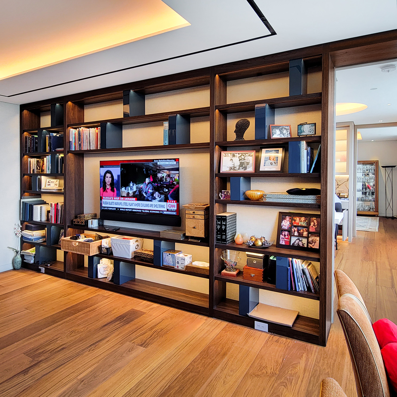 ElegantGeometricTVUnit_02_1500sq