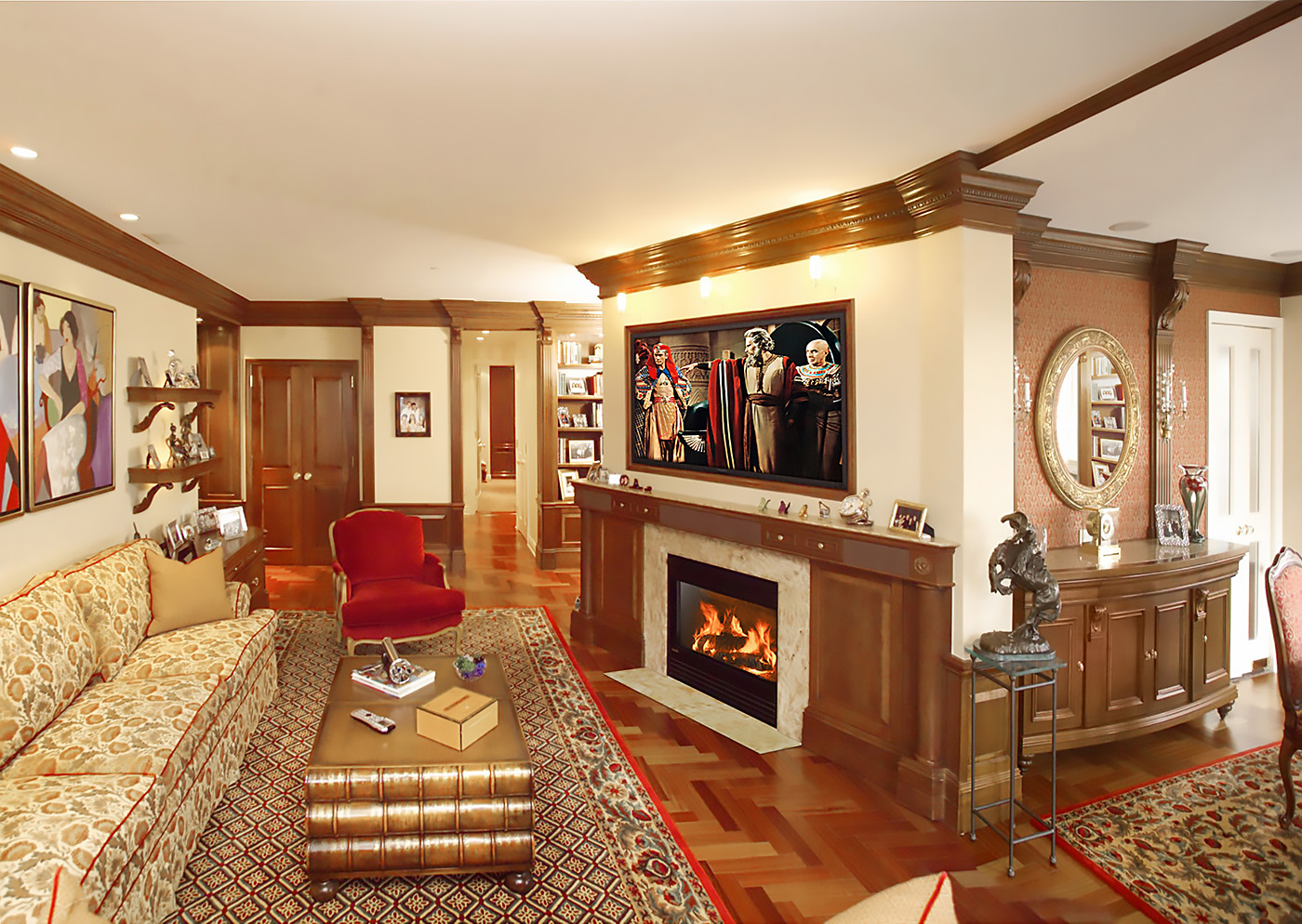 LivingRoomWith75inchTV_01_1400