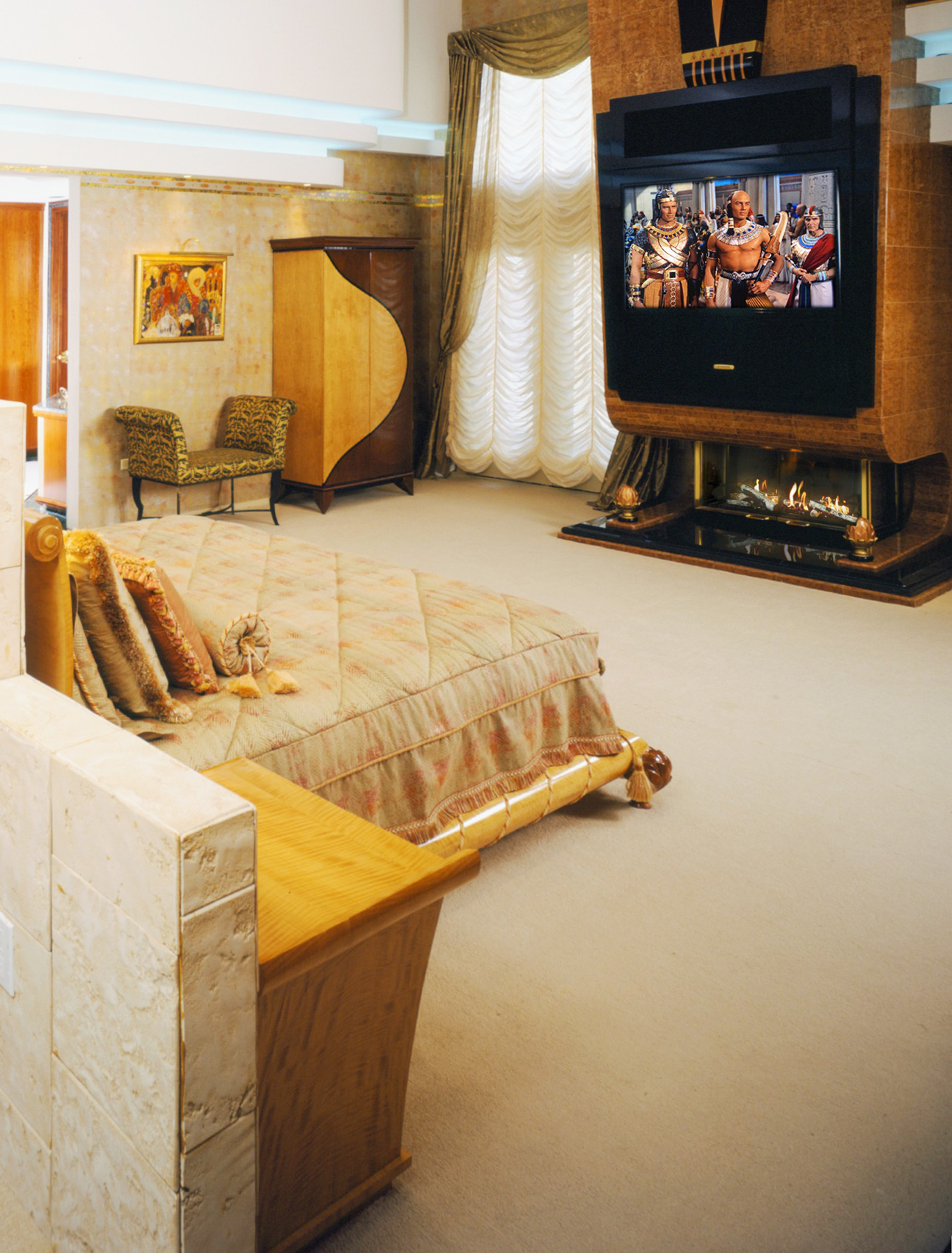 EgyptianRevivalBedroom_05_v1800